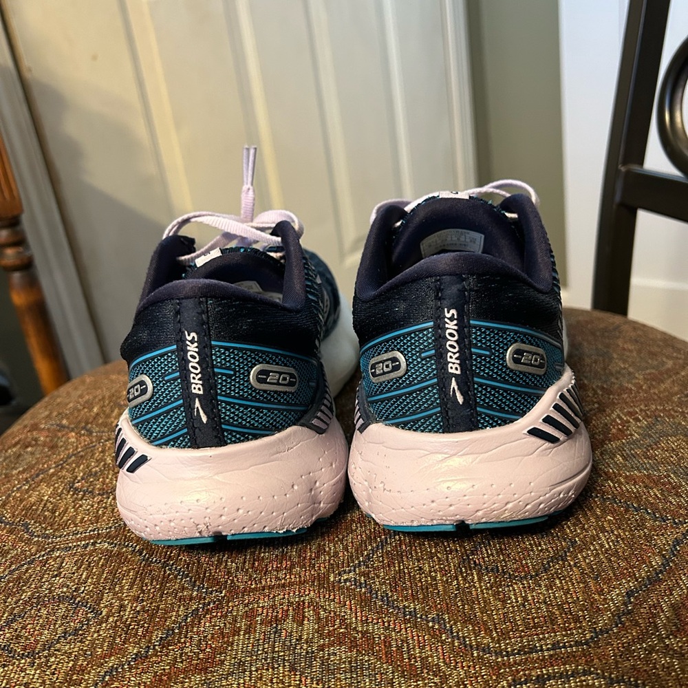 Brooks Glycerin GTS Women's Running Shoes - Picture 3 of 5